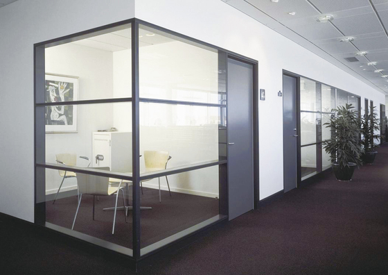 China Thermal stability Glass Partition Walls Maximum Size 2000 mm * 6000 mm supplier